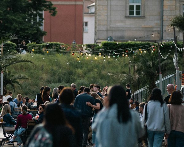 Média en ligne d'actualités : science et éducation liées